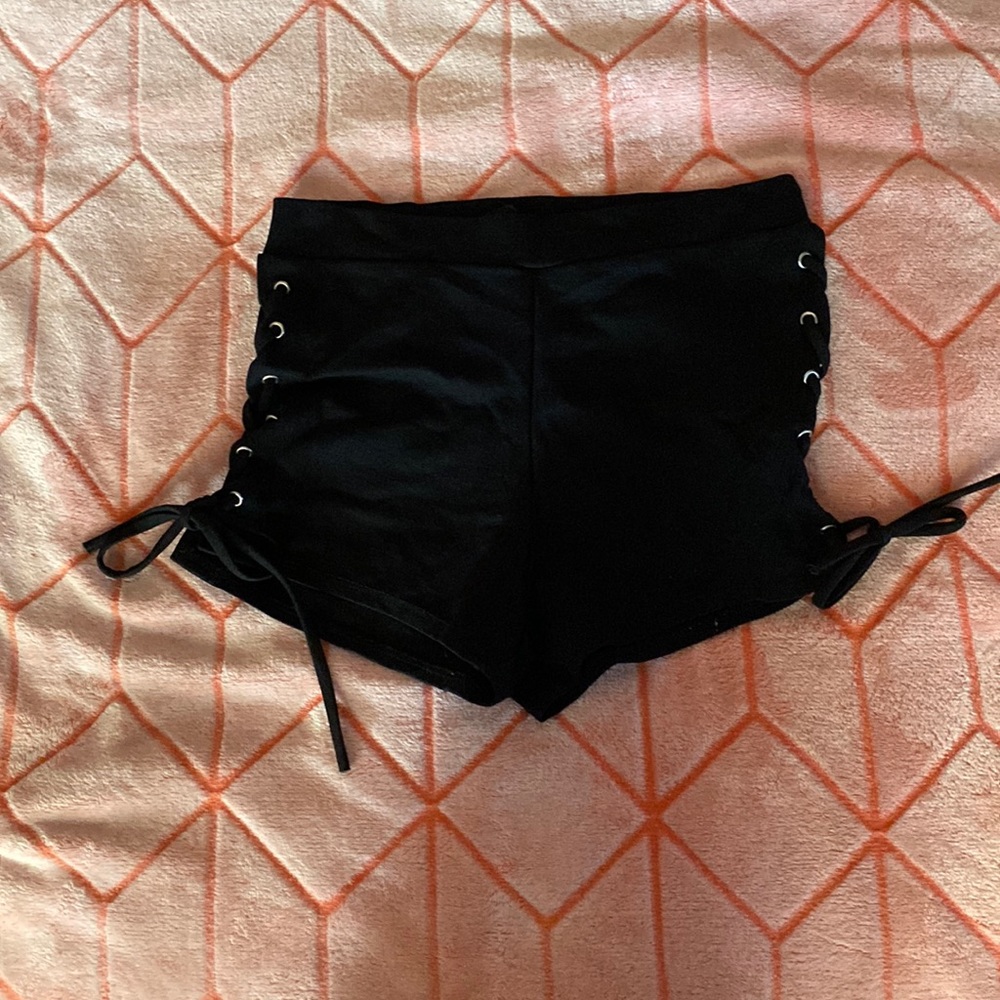 High wasted shorts